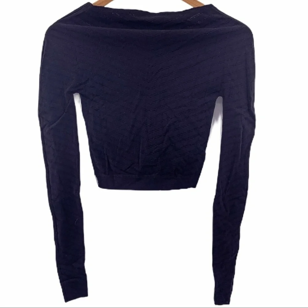 Free People‎ Movement Black Cropped Breathable Long Sleeve Gone Adrift Large New
